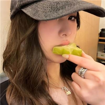茱莉娅的眼睛